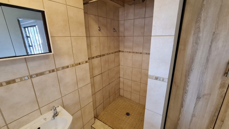 To Let 1 Bedroom Property for Rent in Wilgehof Free State